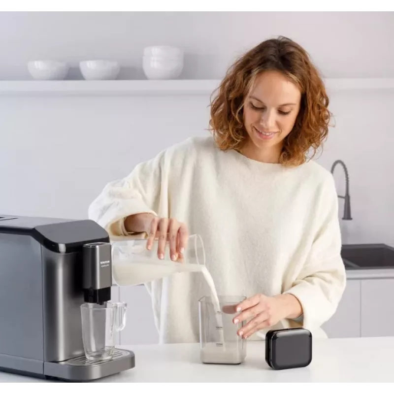 Espressomaschine Taurus Accento Latte vollautomatisch, integriertes Mahlwerk, 1,5 L Wassertank, Kaffeebohneneingabe