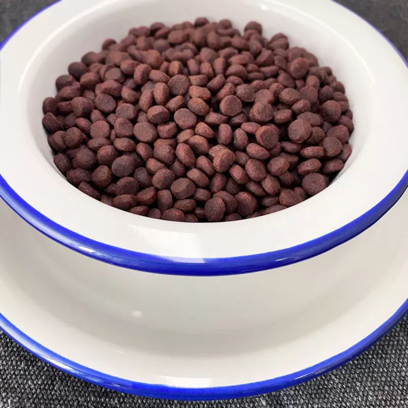 FOLK Masurischer Kaninchen- und Rehragout mit Rüben und Cranberries - Trockenfutter für Katzen - 1,6 kg
