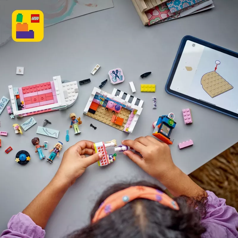LEGO Friends Spielset Friseursalon und Dekorationsladen 42662 – Mini-Puppen, Salonszene, Zubehör