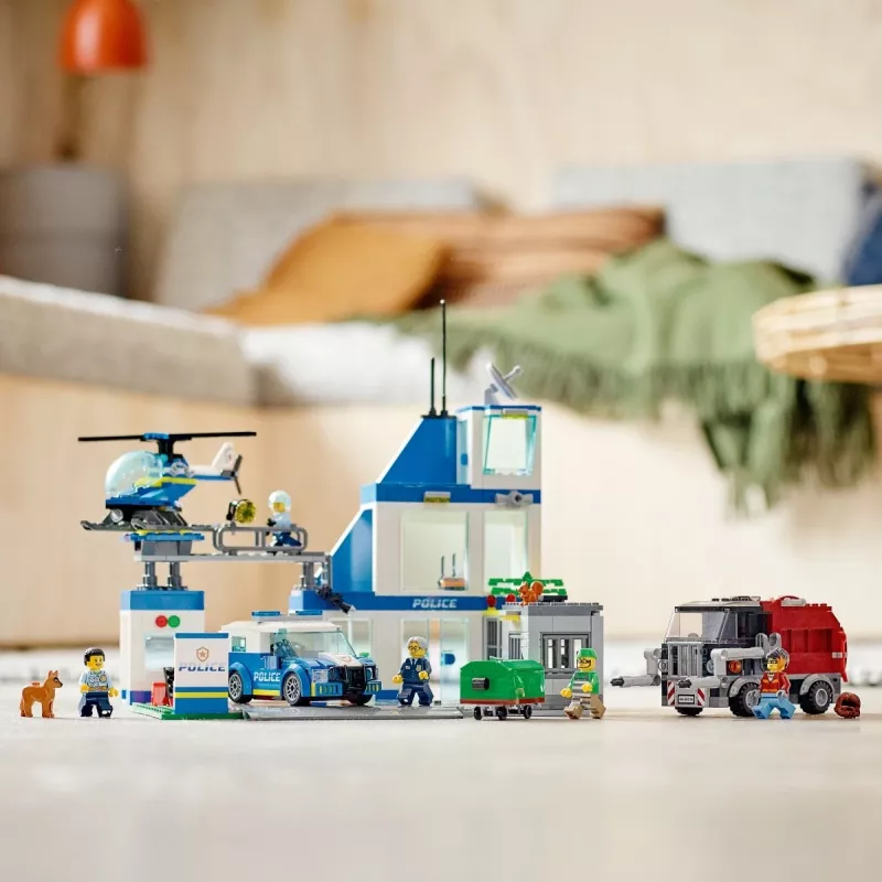 LEGO City 60316 Polizeistation