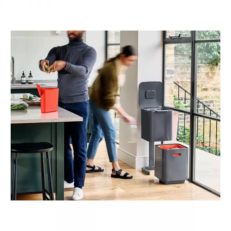 Joseph Joseph Abfalleimer Totem 40 L graphit