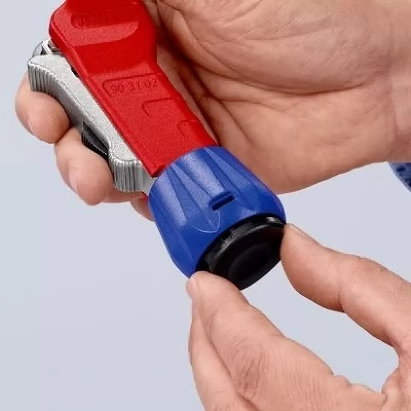 Knipex 90 31 02 SB manueller Rohrschneider Pipecutter