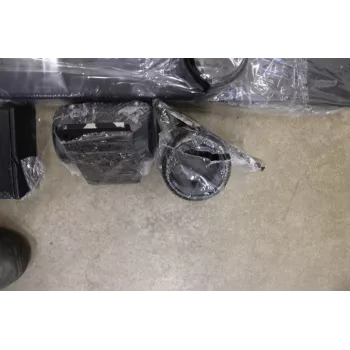 SALE OUT. | SALE OUT. EDBAK | TR18 | Trolleys & Stands | 60-98 Zoll | Max. Tragfähigkeit 80 kg | BESCHÄDIGTE VERPACKUNG, ZERKRATZT | Schwarz