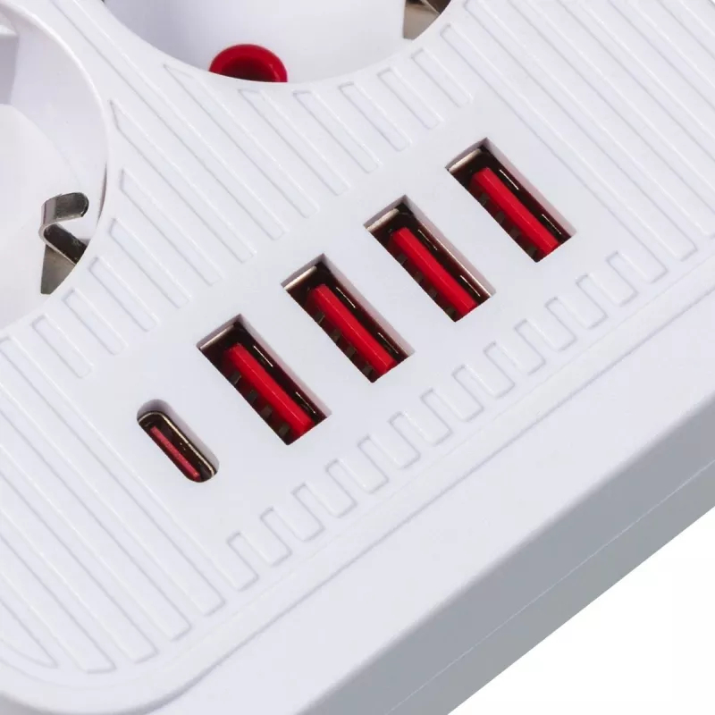 Steckdosenleiste MACLEAN MCE391 W — 6 Steckdosen, 4×USB-A + 1×USB-C, 3 m Kabel, 110–240 V, 2500 W, weiß
