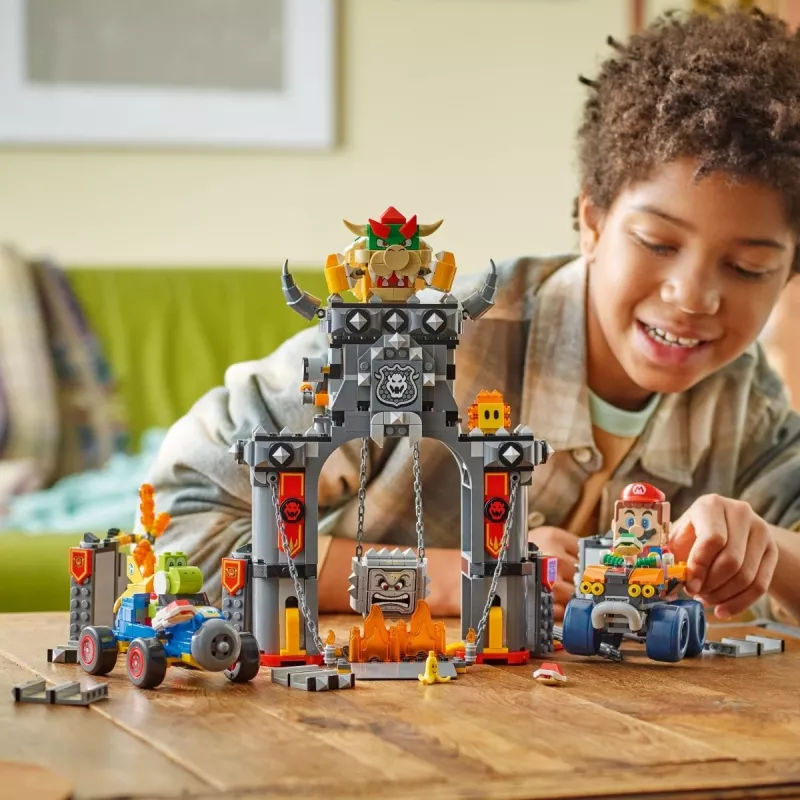 Konstruktionsspielzeug LEGO-Set 72039 Super Mario Bowsers Festung mit Mario Kart, interaktiver Spielset