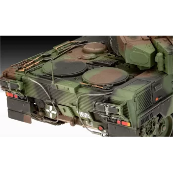 Kunststoffmodell REVELL Leopard 2A7A1 Militärpanzer-Bausatz (Maßstab nicht angegeben)