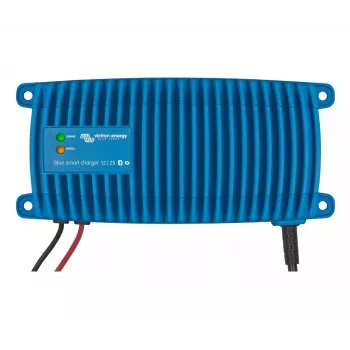 Ladegerät Victron Energy Blue Power IP67 12V 25A – wasserdichtes Batterieladegerät für 12-V-Systeme