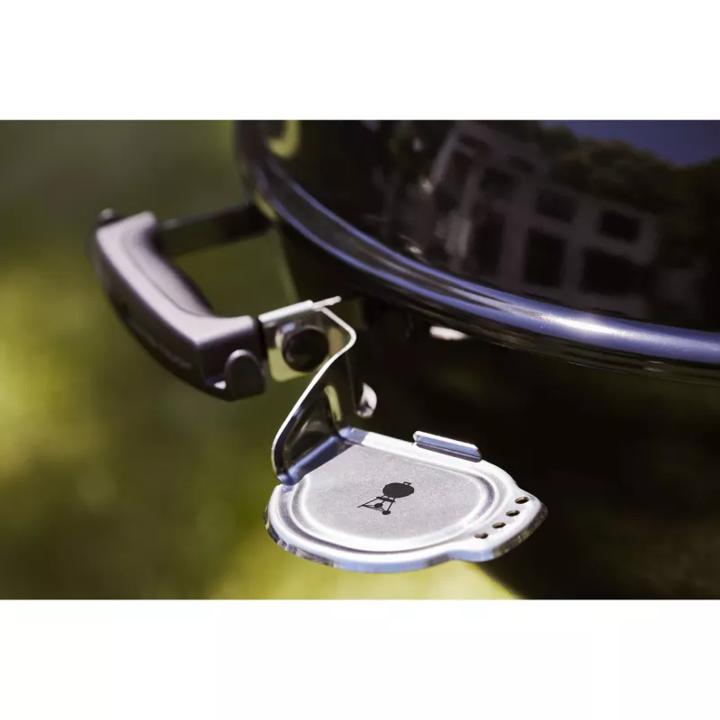 Weber Holzkohlegrill Master Touch GBS E-5750, 57 cm Schwarz