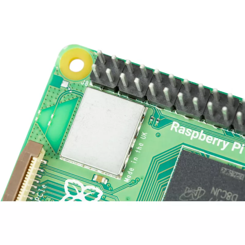 Single-Board-Computer Raspberry Pi 5 Entwicklungsboard — 2400 MHz Arm Cortex-A76, bis zu 16 GB LPDDR4x, MicroSD, USB 3.2, Wi‑Fi 5