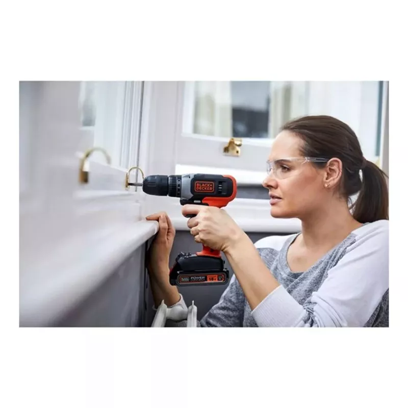 BLACK & DECKER | Akku-Bohrschrauber | BCD001C2-QW | 18 V | 2x1,5 Ah | Lithium