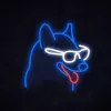 Neon-Leuchtschild MANTA Neon Lights Dog with Glasses Manta SNL69MT – dekorative LED-Neon-Wandleuchte im Hundedesign