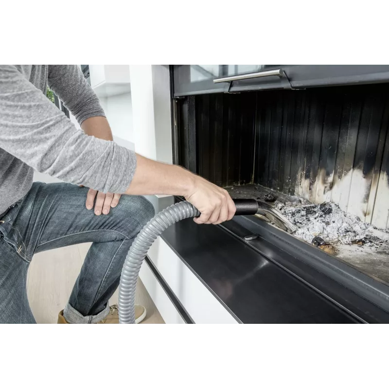 Trockensauger Karcher AD 4 Premium — 17 l, 600 W, beutellos, Metallschlauch, Chromrohr