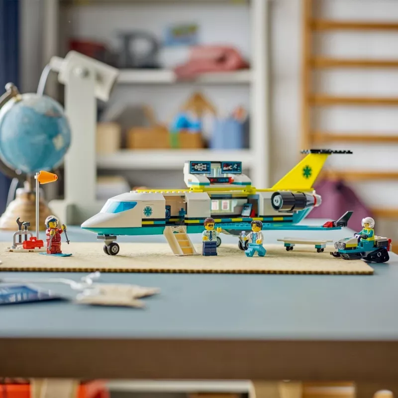 LEGO City Rettungsflugzeug 60465 – kleines Rettungsflugzeug-Bauset, 403 Teile, 4 Minifiguren, Alter 6+