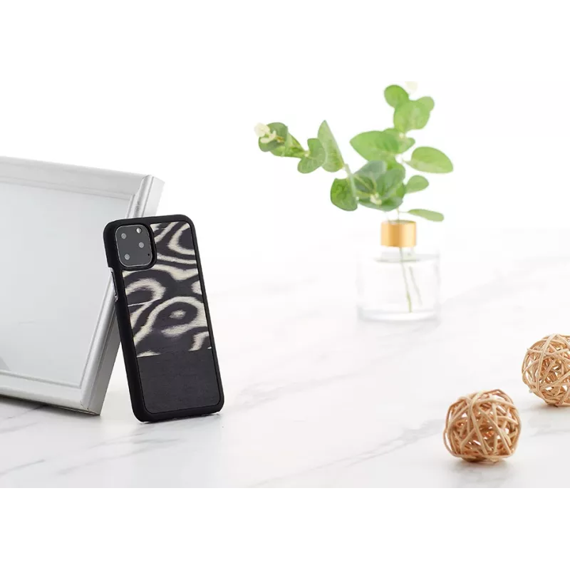 Smartphone-Hülle man and wood für iPhone 11 Pro – leopard Schwarz Schutzcover