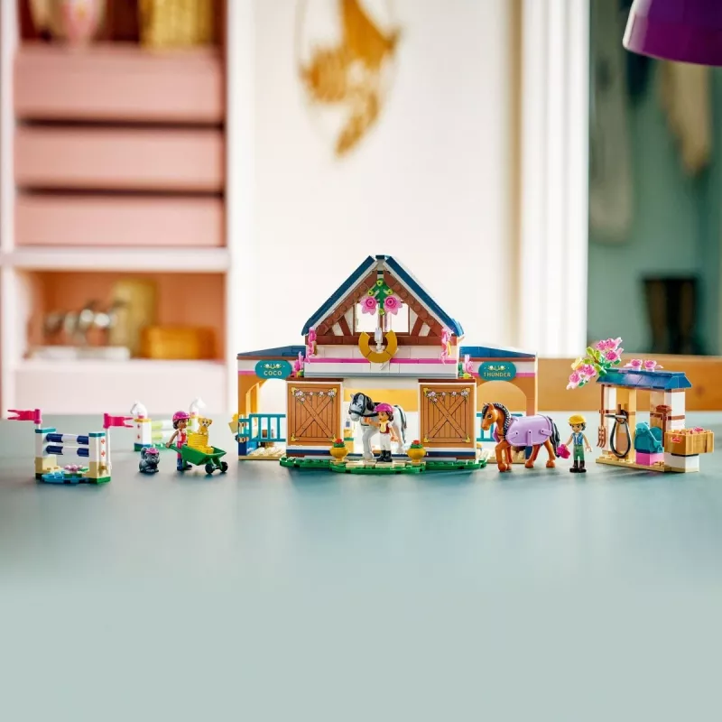 Blocks Friends 42688 Pferdestall und Reitakademie