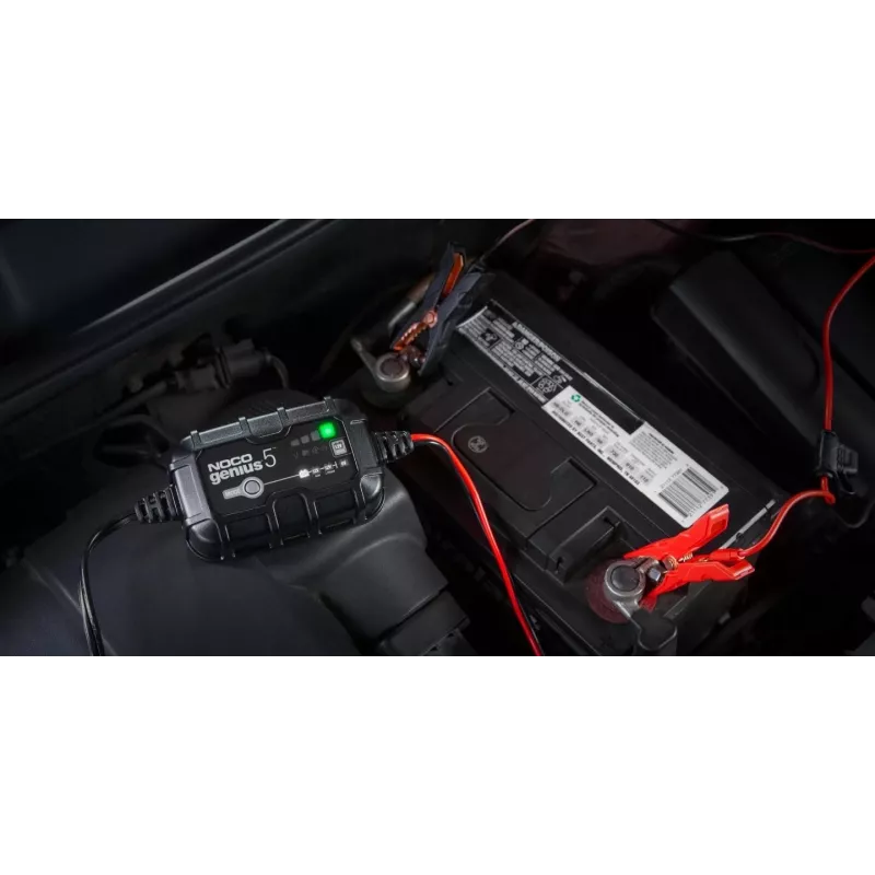 NOCO GENIUS5 5A Batterieladegerät für 6V/12V-Batterien mit Wartungs- und Entsulfatierungsfunktion