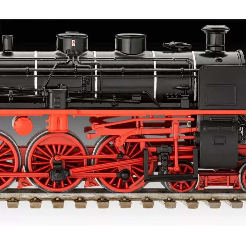 REVELL Model Train Express Locomotive BR18 Scale 1:87