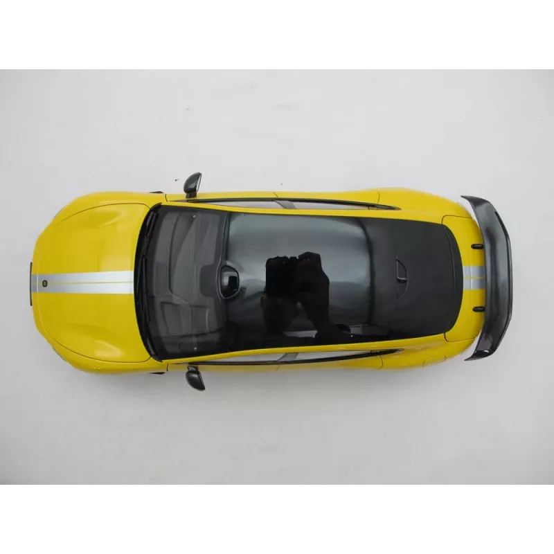 Klassisches Automodell Xiaomi BHR08KQGL vormontiert im Maßstab 1:18 — 284×110×82,5 mm