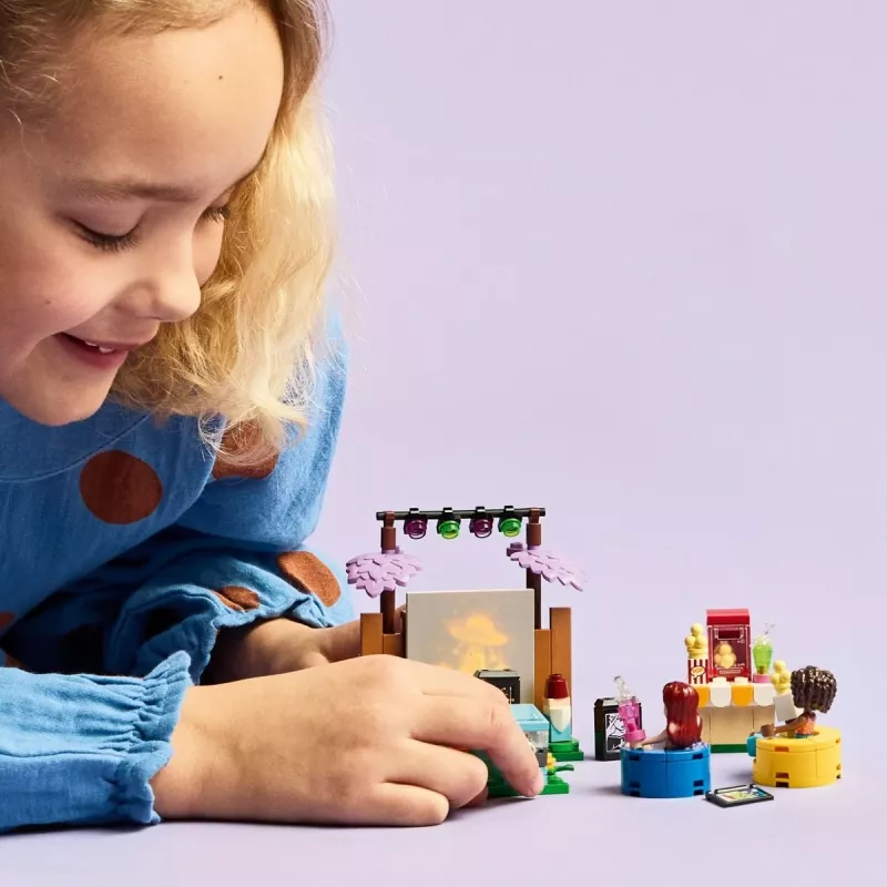 LEGO FRIENDS 42642 Freundschaftsfilmabend