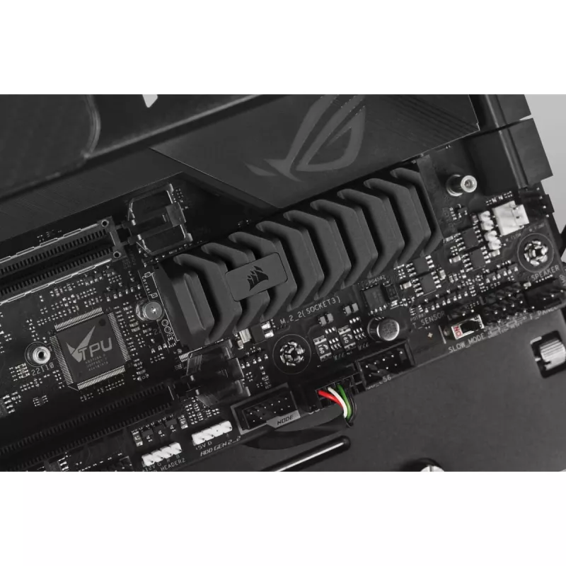 SSD-Laufwerk Corsair MP600 PRO XT 8 TB M.2 PCIe 4.0 NVMe, Kühlkörper