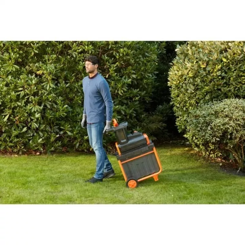 Schwarz & Decker BEGAS5800-QS Gartenhäcksler 2800 W 45 L