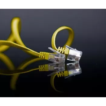 Netzwerkkabel ShiverPeaks SP725-SLY 15m Cat6 U/UTP Gelb