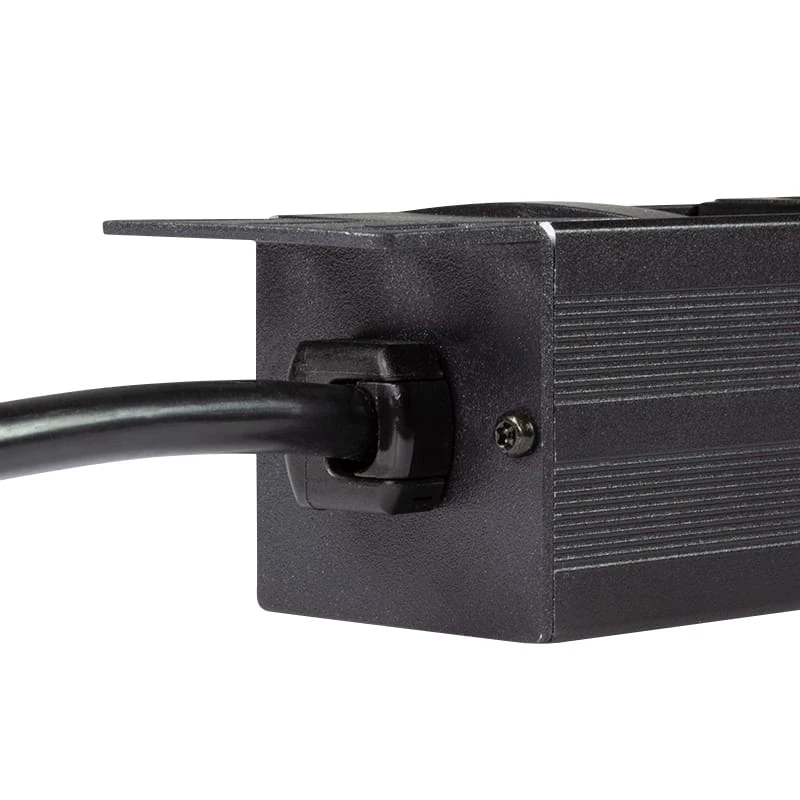 LogiLink - Stromverteilungseinheit (Rack - einbaufähig) - 3500 Watt - Eingabe, Eingang CEE 7/7 - Ausgangsanschlüsse: 8 (2 x USB, 8 x CEE 7/7) - 1U - 4