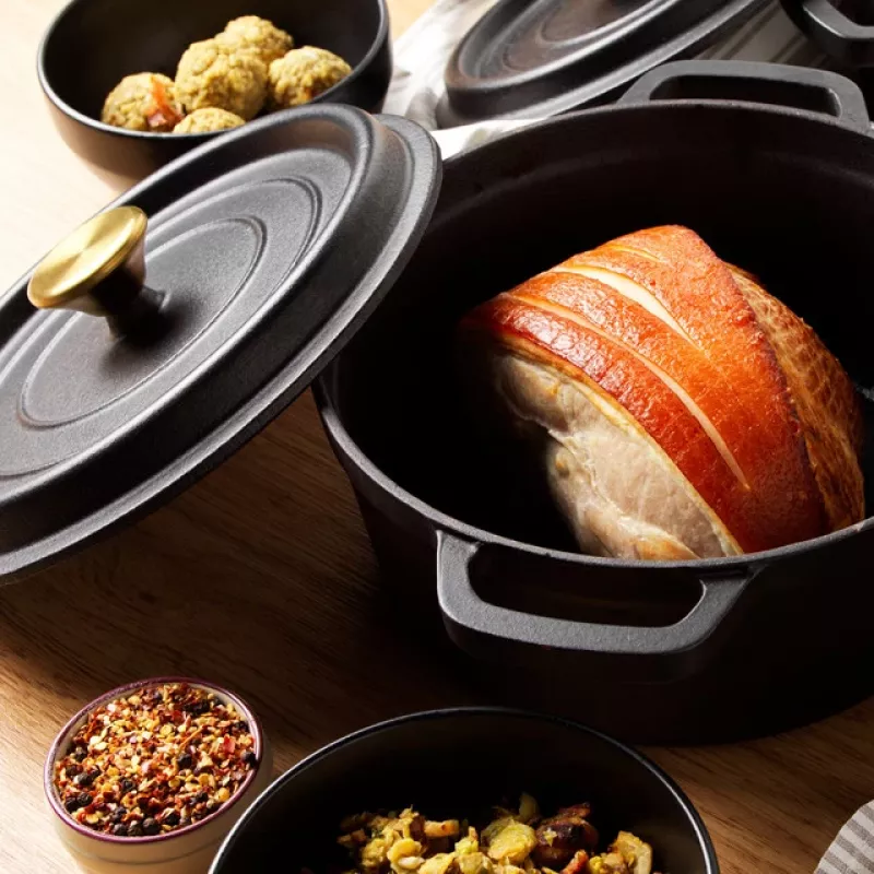Gusseiserner Schmortopf Russell Hobbs 24 cm, schwarz