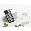 Handyhülle iKins für iPhone 11 Pro – schwarzes Pyramidendesign