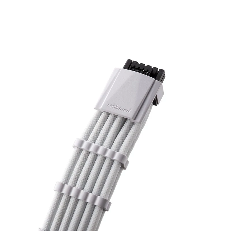 Stromkabel CableMod RT-Series Pro ModMesh 12VHPWR auf 3× PCIe CM-PRTS-16P3-N60KW 60 cm Weiß