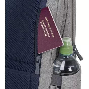 Rucksacktasche Rivacase 7760 39,6 cm (15,6 Zoll)