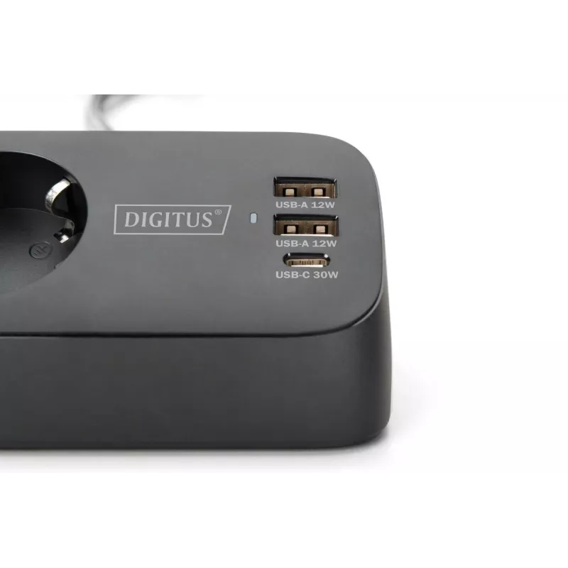 Mehrfachsteckdose DIGITUS 3-fach mit 2×USB-A & 1×USB-C, 3 AC-Steckdosen Typ E/F, 1,5 m Kabel, schwarz