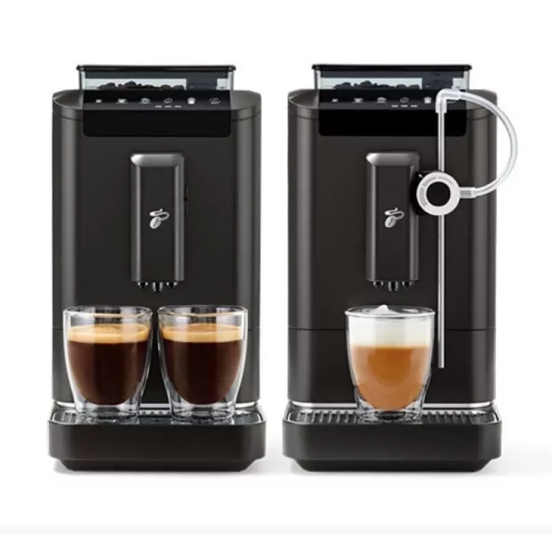 Espressomaschine Tchibo Esperto2 Milk schwarz — integrierter Milchaufschäumer, automatischer Espressovollautomat für die Arbeitsplatte