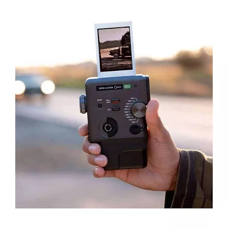 Instant-Print-Kamera Fujifilm Instax mini evo Cinema – 1/5 Zoll CMOS 2560×1920, Bild 62×46 mm, integrierter Blitz, Schwarz