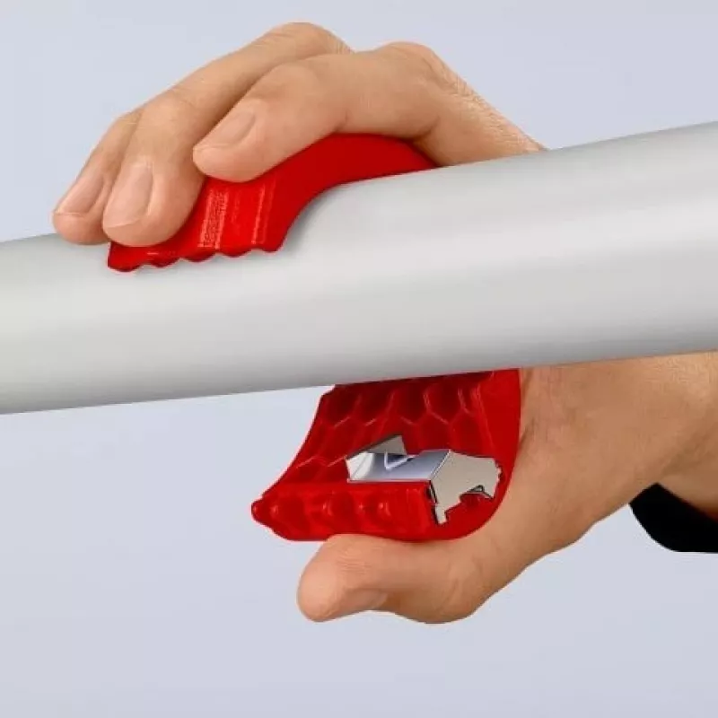 KNIPEX manueller Rohrschneider für PVC und Dichtmuffen