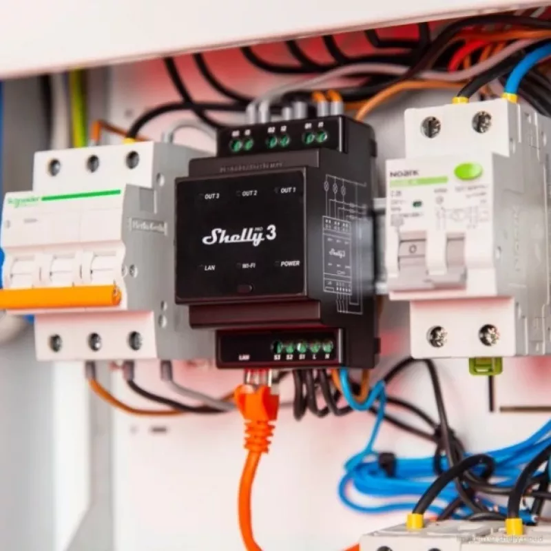 Shelly Pro 3 DIN-Schienen-WiFi/LAN/Bluetooth-Relais-Schalter