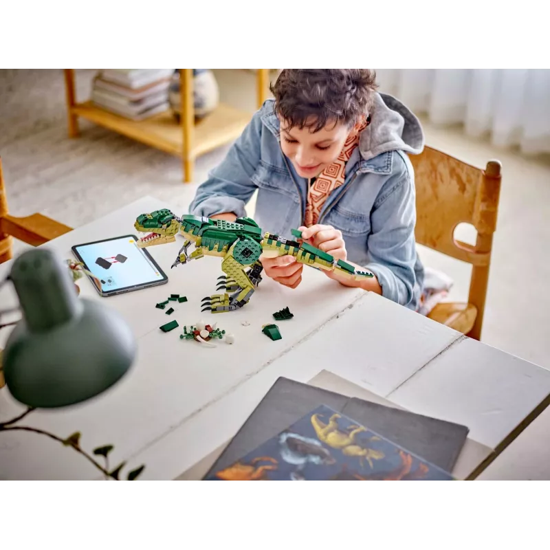 Konstruktionsspielzeug LEGO Creator 3-in-1 T.Rex Bausatz, 626 Teile, 150 mm Höhe, Alter 9+