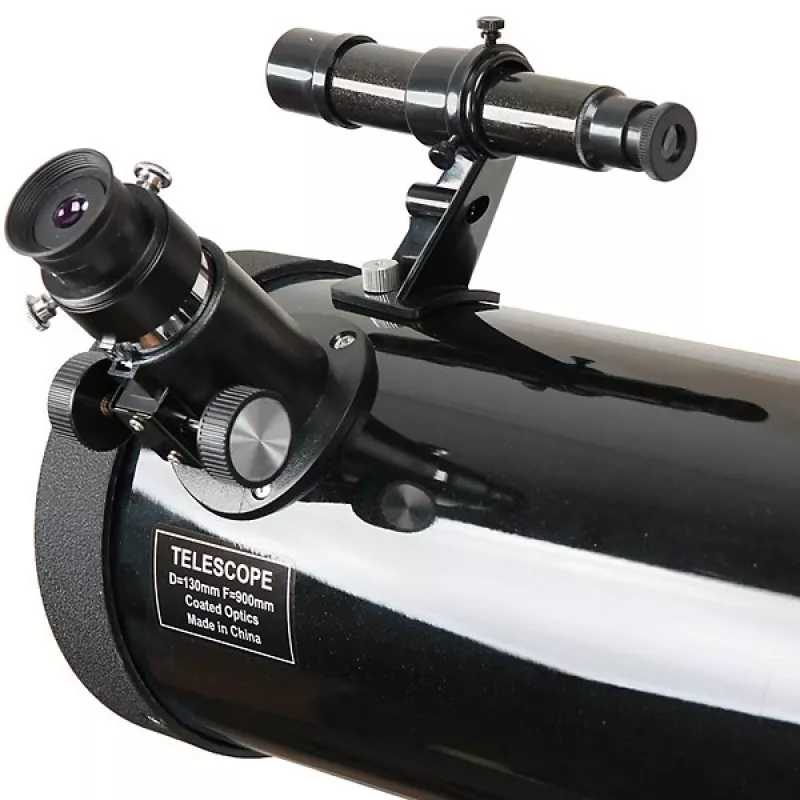 Refraktor-Teleskop Skywatcher BK 1309 EQ2 — 130 mm Öffnung, 900 mm Brennweite
