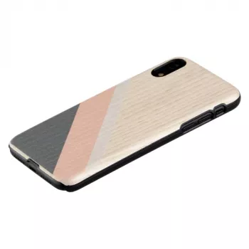 Smartphone-Hülle man and wood für iPhone XR – rosa Anzug mit schwarzen Akzenten
