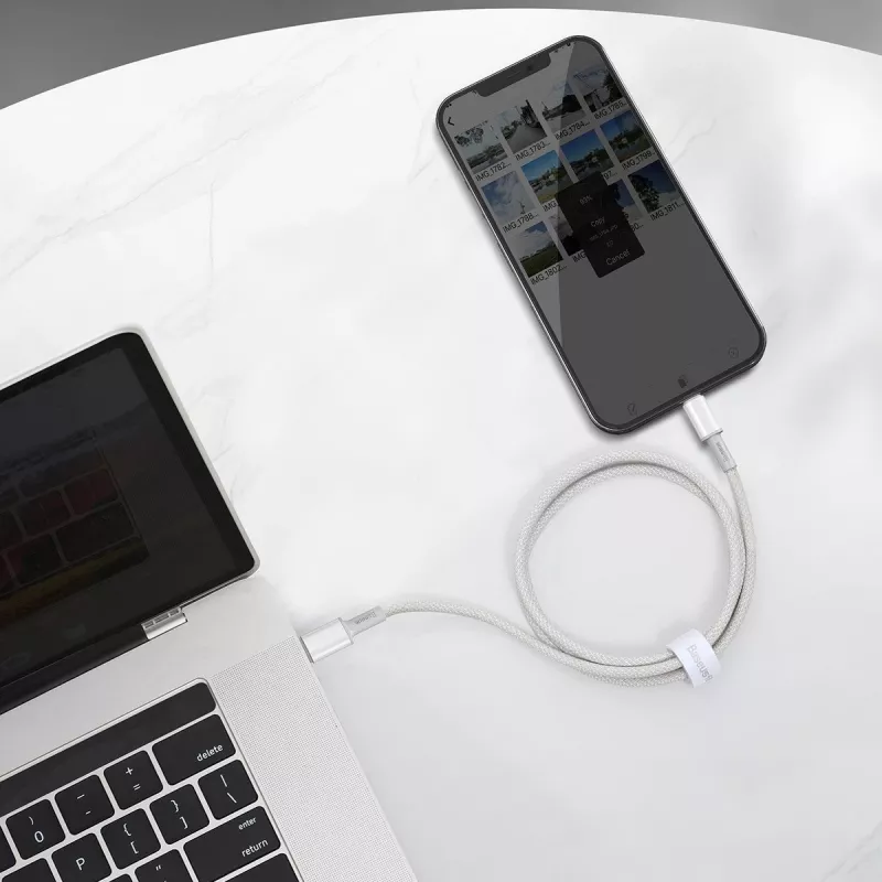 USB-C auf Lightning Baseus High Density Geflechtkabel, 20W, PD, 2m (weiß)