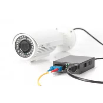 Digitus Gigabit-PoE-Medienkonverter, RJ45 / SC, MM, PSE