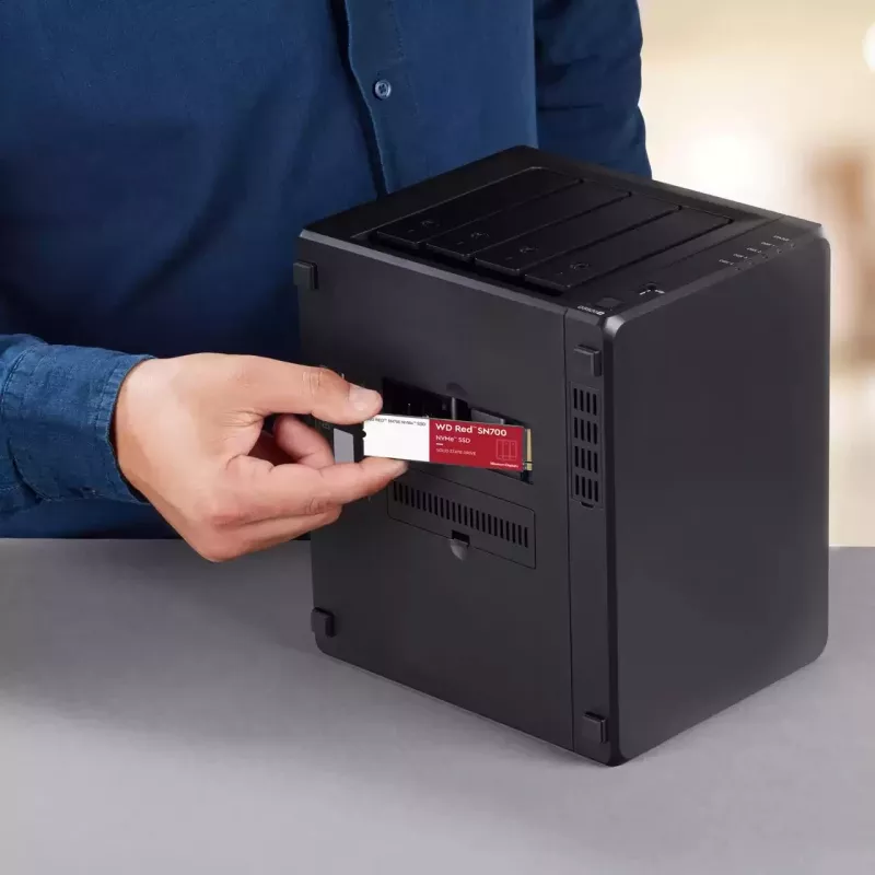 SSD-Laufwerk Western Digital SN700 2 TB M.2 PCIe 3.0 NVMe NAS