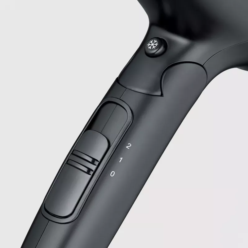 Haartrockner SEVERIN HT 0159 — 1600 W, Dual-Spannung 110/220–240 V, 2 Geschwindigkeiten, Kaltlufttaste, 1,8 m Kabel, schwarz