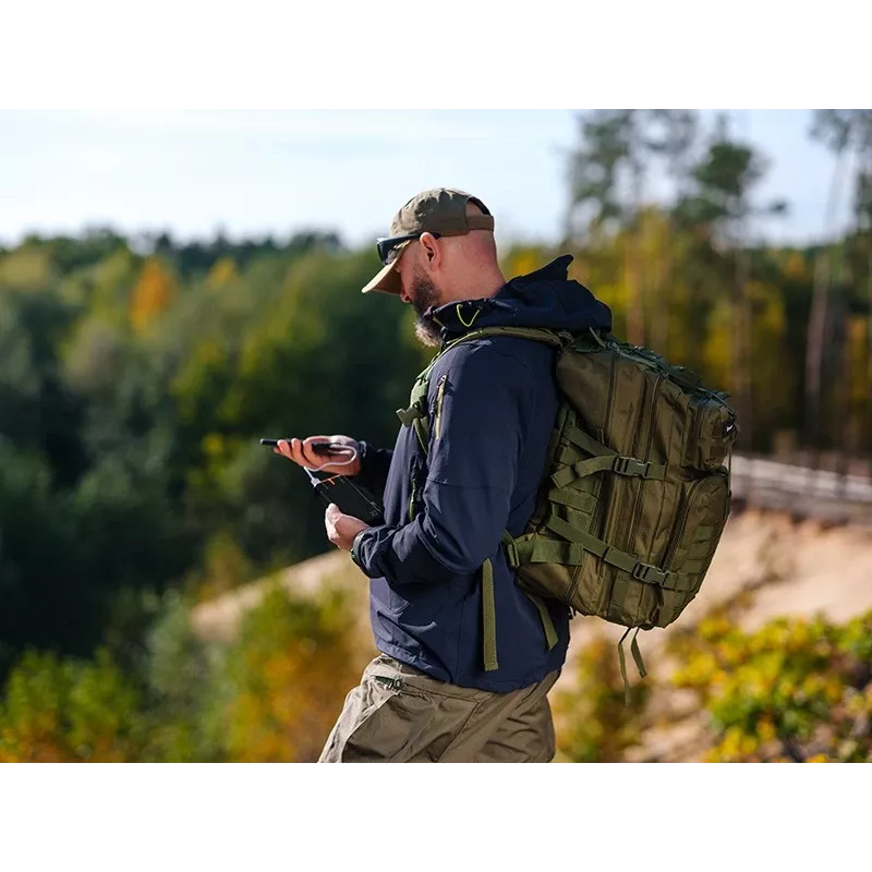 Tragbares Ladegerät TRACER EnerGen 20000 mAh, Power Delivery 20W, USB-C-Eingang, 2×USB-A-Ausgänge, Unterstützung für 3 Geräte, orange