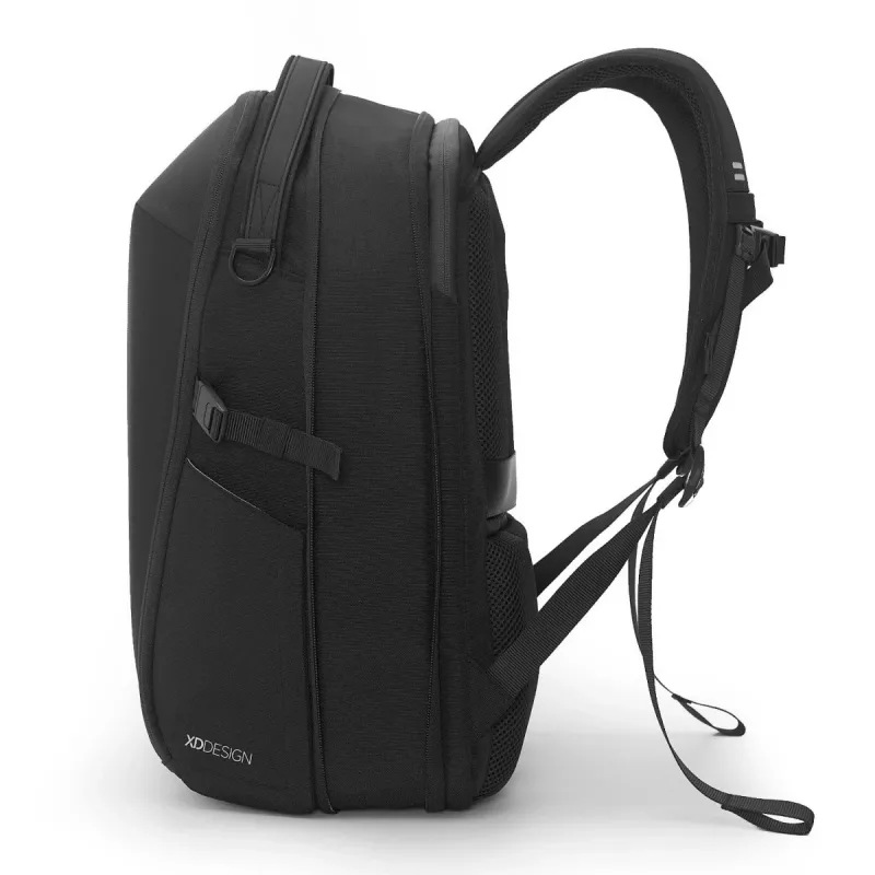 Rucksack XDDESIGN Bizz Schwarz — wasserabweisend, leicht, Modell P705.931