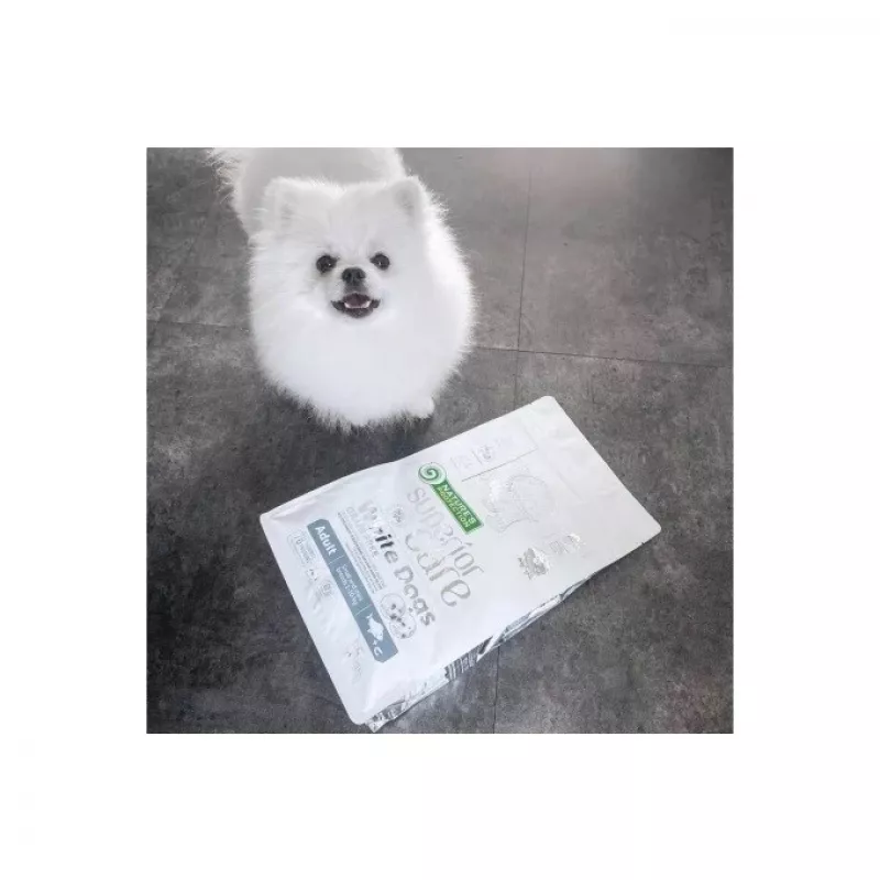 Trockenfutter für Hunde nature’s protection White Dogs GF White Fish Adult Small 4 kg — getreidefrei, Protein 24%, Fett 13%