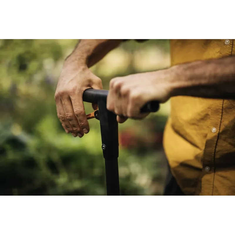 Pflanzhilfe Fiskars ERGO Langstiel-Pflanzhilfe – ergonomischer Langstiel, Modell 1057078