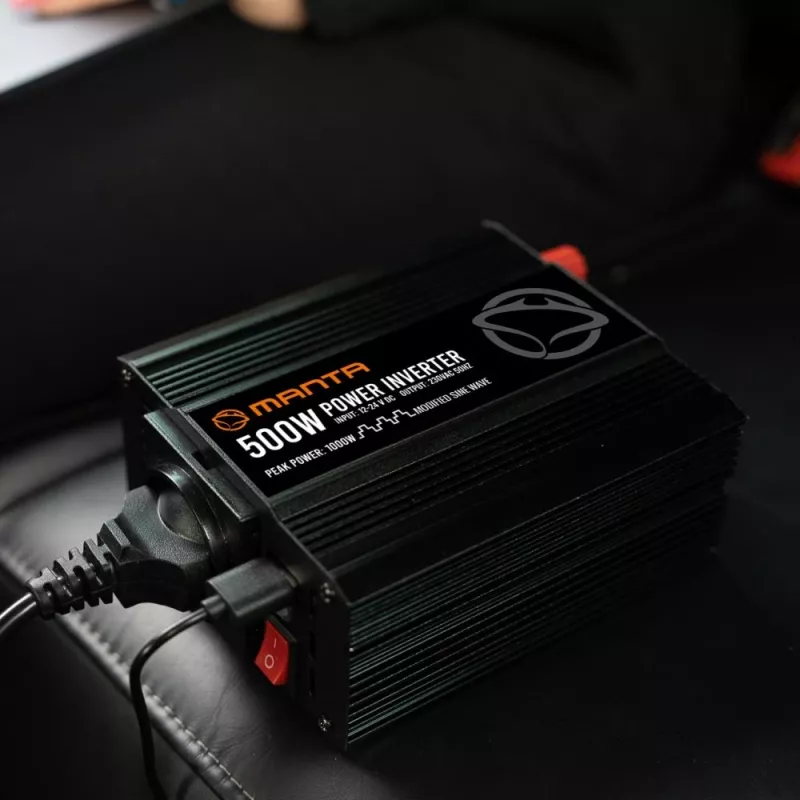Power inverter MANTA MPI500M 500W Dauerleistung / 1000W Spitzenleistung DC auf AC