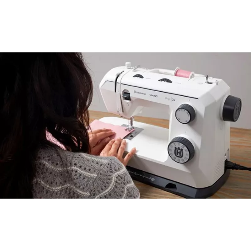 Husqvarna Onyx 25 Nähmaschine