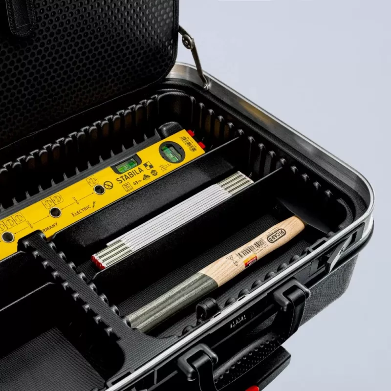 Mechaniker-Werkzeugsatz Knipex 00 21 06 — 68 Werkzeuge, inklusive Spitz- und Wasserpumpenzange, rote/gelbe Werkzeuge, schwarzer Koffer (515×438×265 mm)